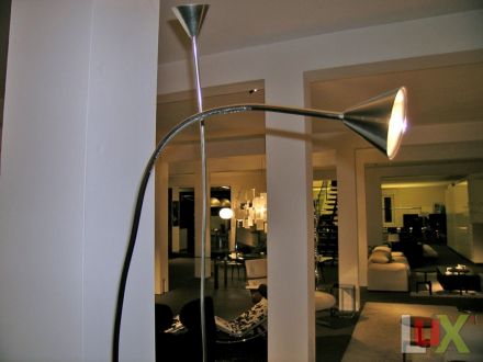 TABLE LAMP Model PAPIRO.. | NICKEL
