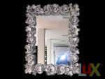 Specchio Rettangolare.
Cartapesta Colorata
130x1.. | AVORIO